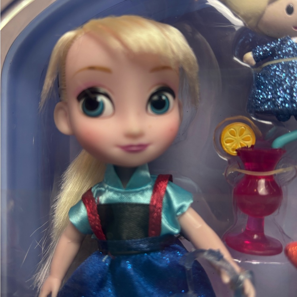 Disney Animators Collection Elsa Mini Doll Play Set NWT